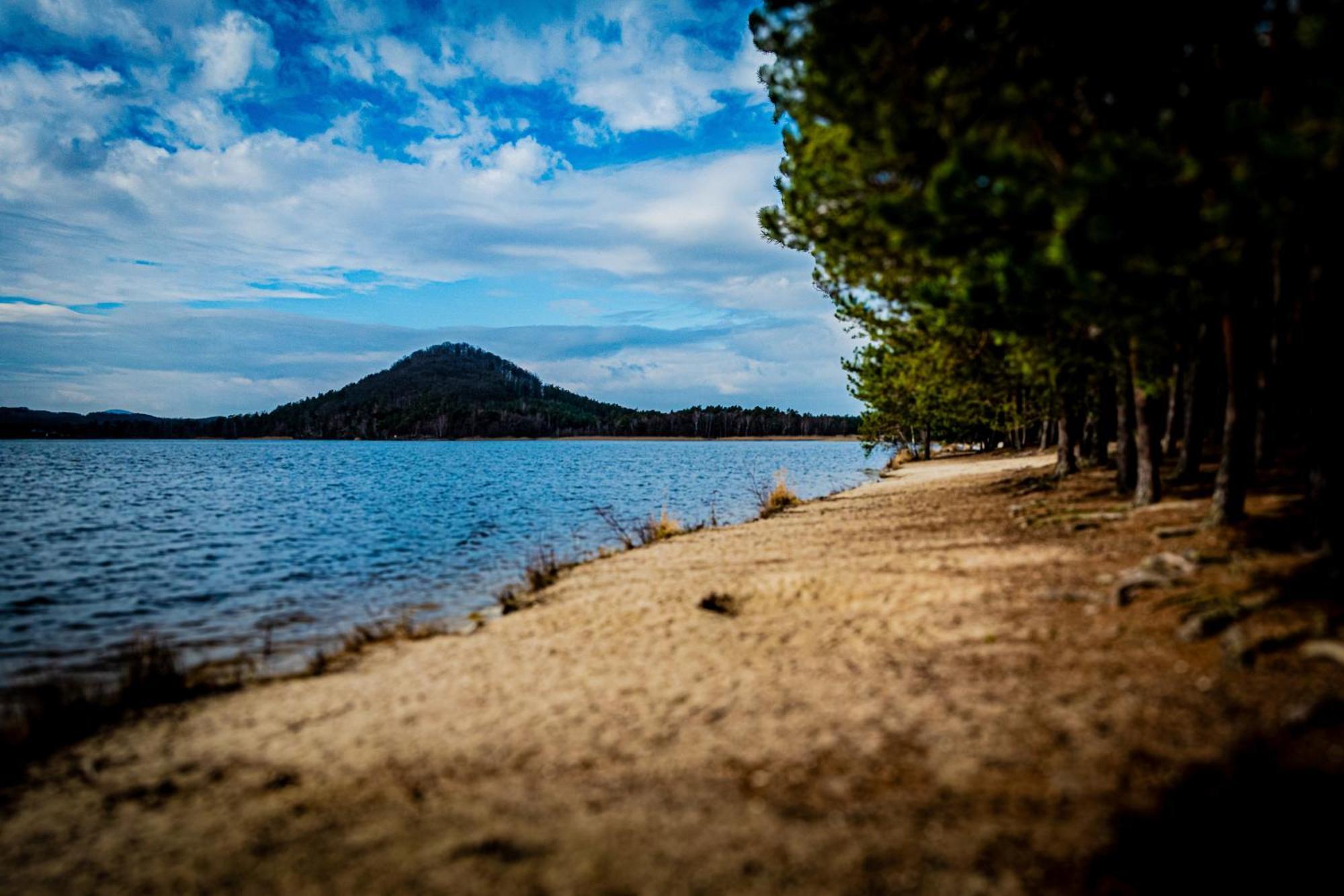 Terasy Mladi Machovo Jezero Apartment สตาเร สปลาวี ภายนอก รูปภาพ