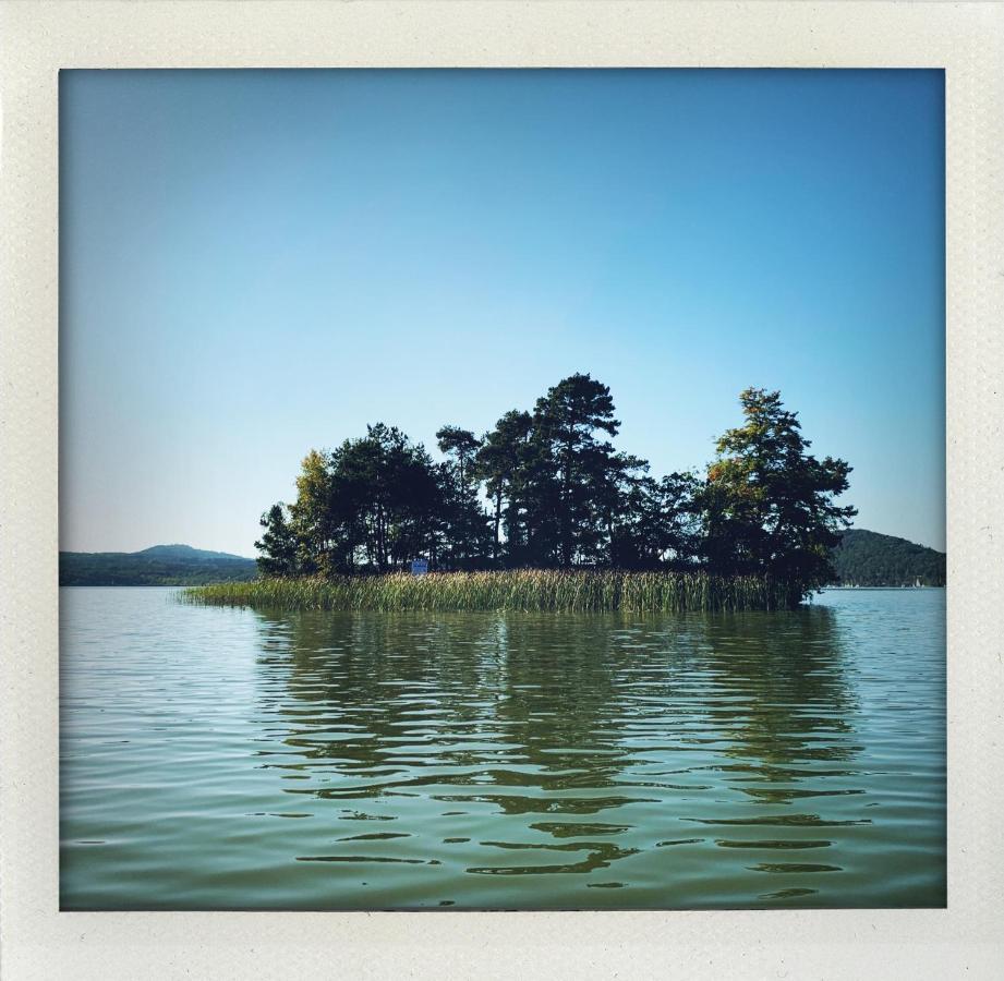 Terasy Mladi Machovo Jezero Apartment สตาเร สปลาวี ภายนอก รูปภาพ
