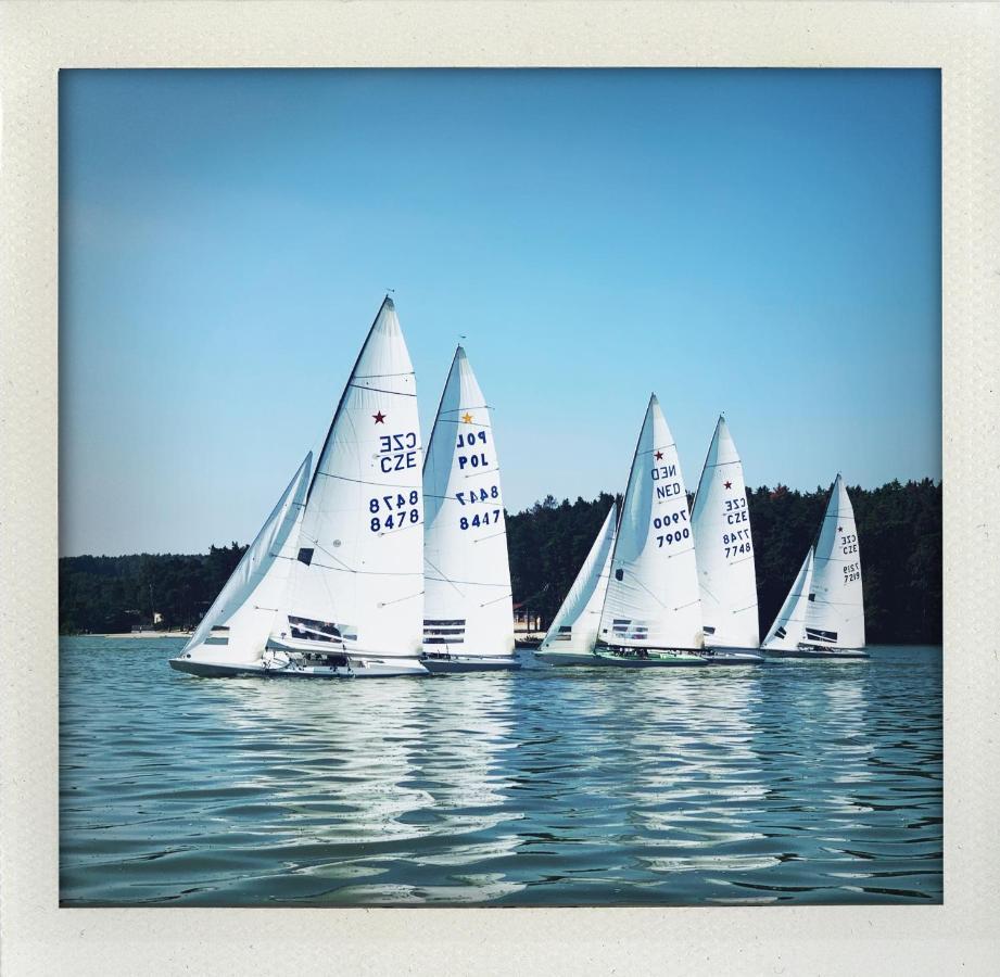 Terasy Mladi Machovo Jezero Apartment สตาเร สปลาวี ภายนอก รูปภาพ